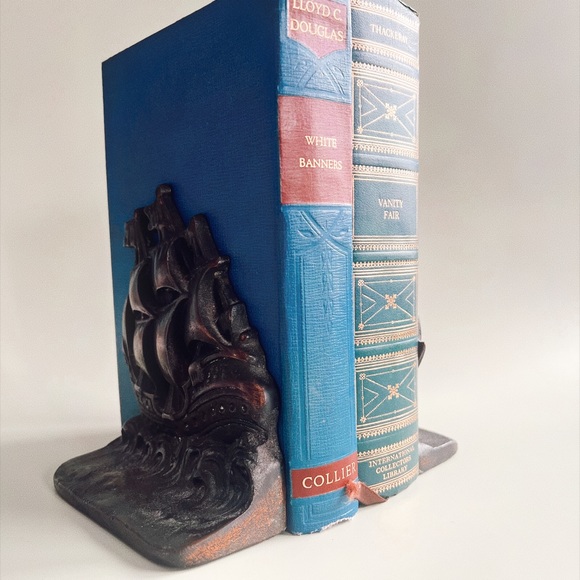 Cast Iron Ship Bookends (Pair) - Picture 4 of 4
